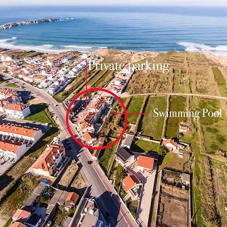 Baleal: Sunshine By The Pool Apartmán